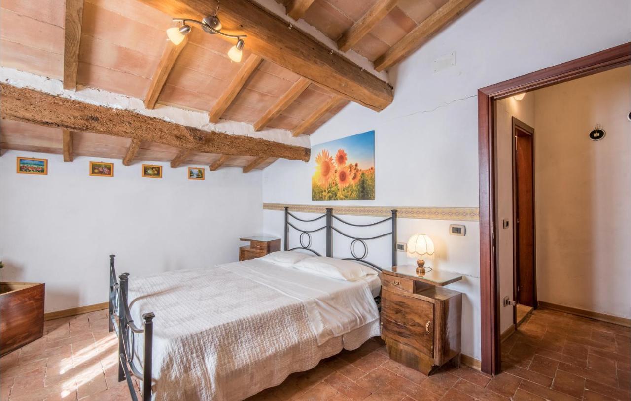 Gorgeous Home In Montalcino With Kitchen Kültér fotó