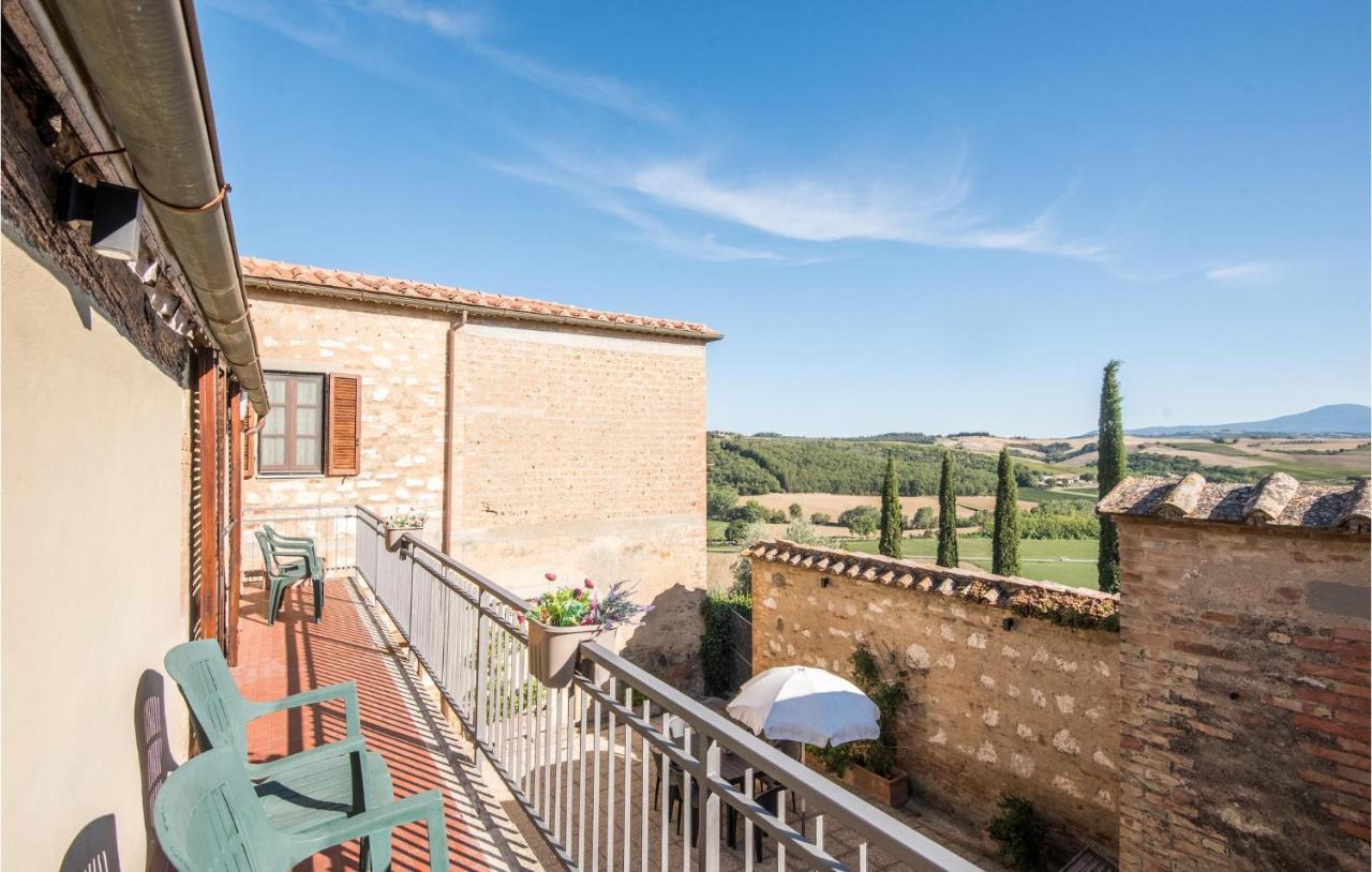 Gorgeous Home In Montalcino With Kitchen Kültér fotó
