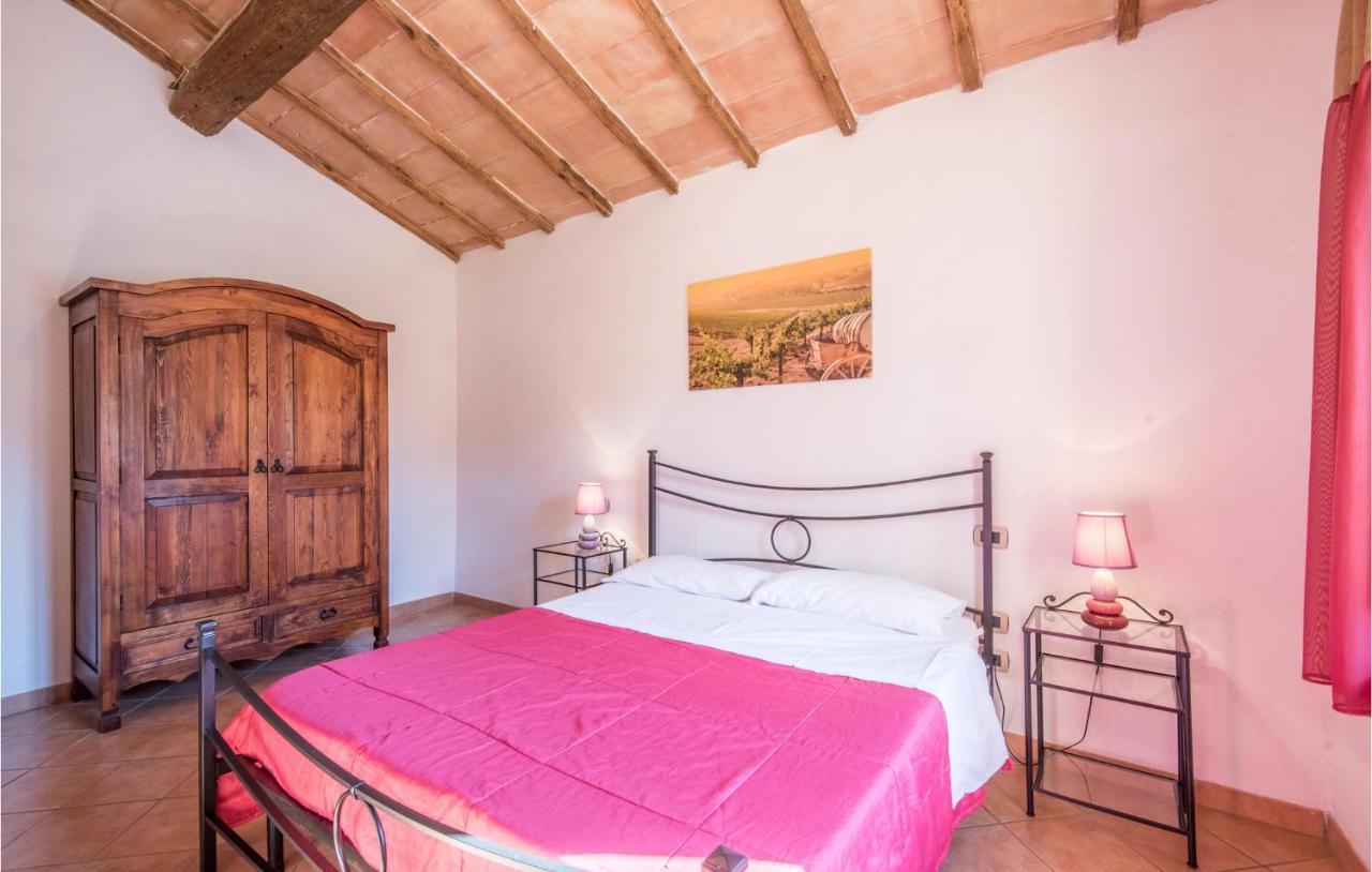 Gorgeous Home In Montalcino With Kitchen Kültér fotó