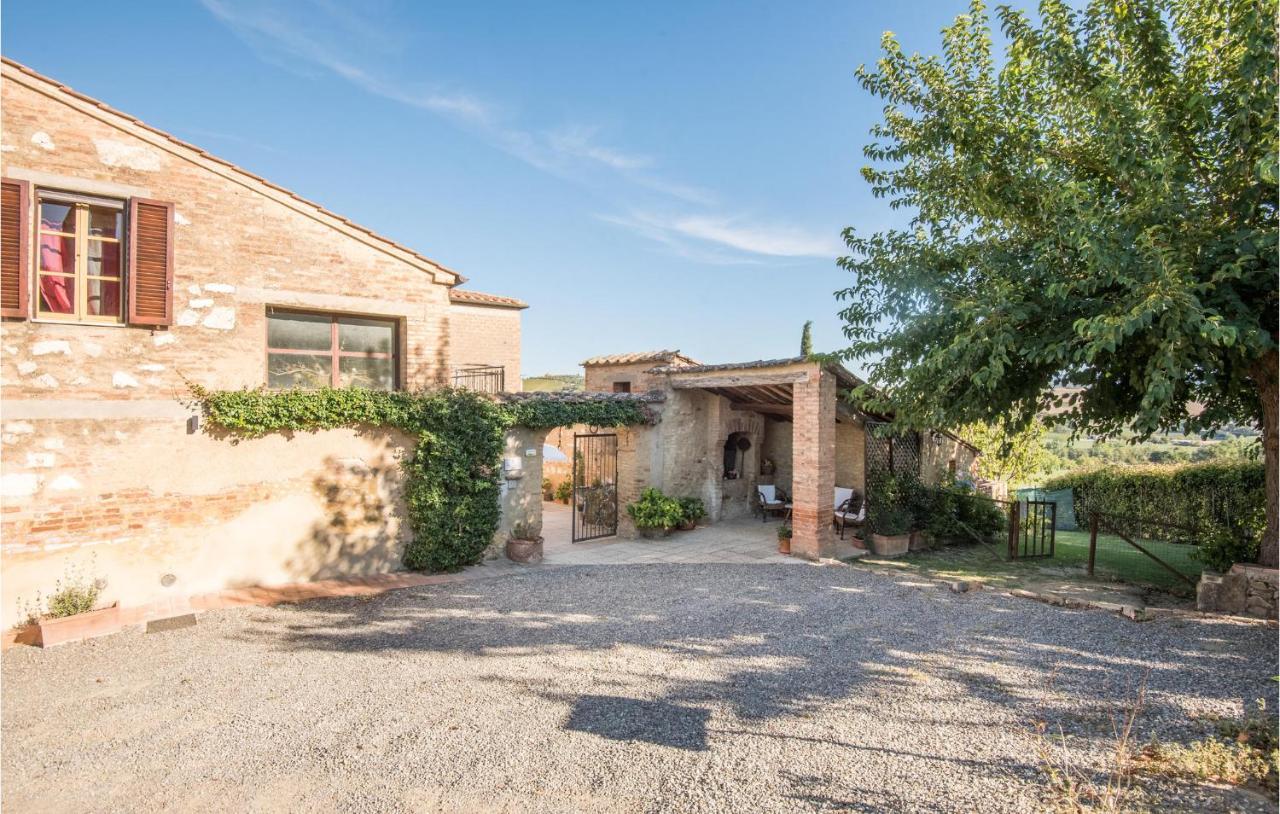 Gorgeous Home In Montalcino With Kitchen Kültér fotó