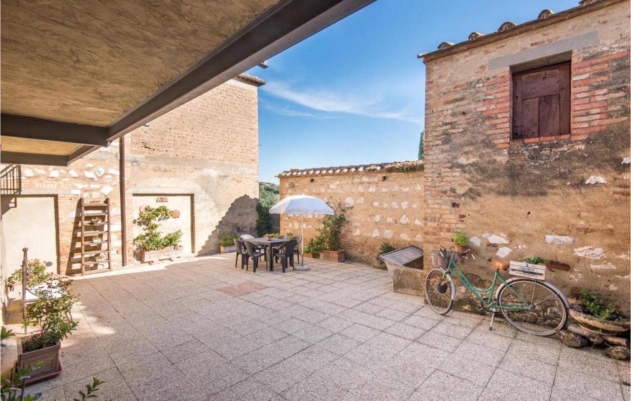 Gorgeous Home In Montalcino With Kitchen Kültér fotó